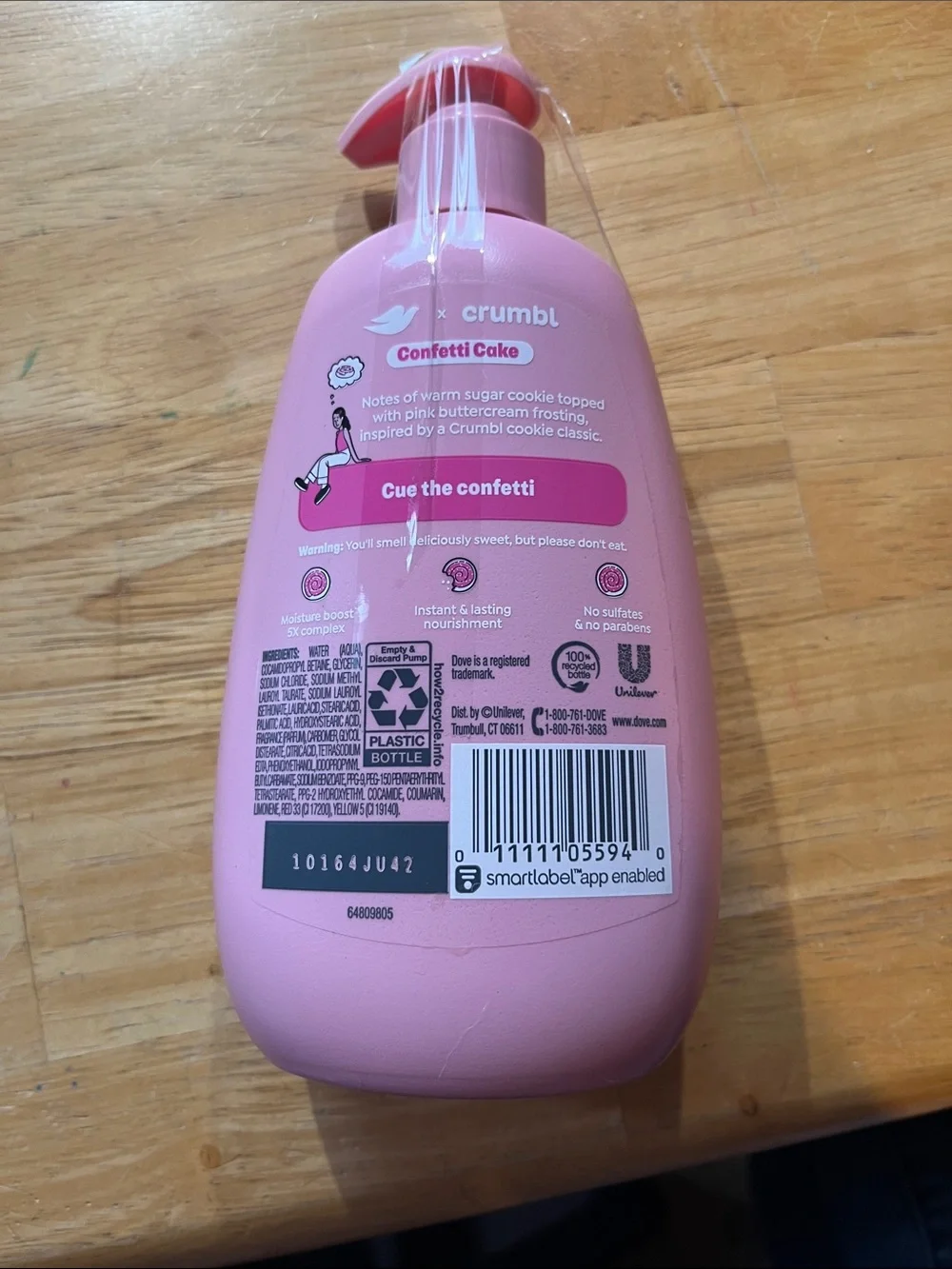 Limited Edition Dove Crumbl Confetti Cake Hand Wash - Pink